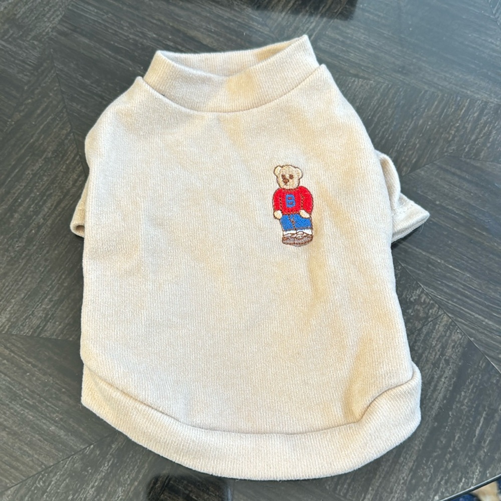 Softosy Dog XS shirt for little dog with small bear patch